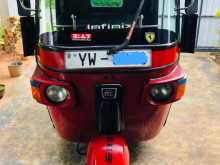 Bajaj RE 205 2012 Three Wheel