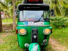 Bajaj RE 205 2012 Three Wheel