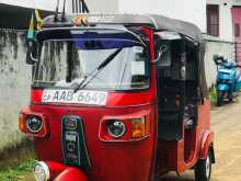 Bajaj RE 205 2012 Three Wheel