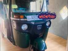 Bajaj RE 205 2015 Three Wheel