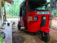 Bajaj RE 205 2013 Three Wheel