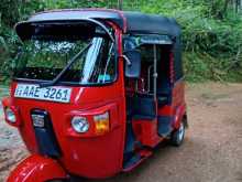 Bajaj RE 205 2013 Three Wheel