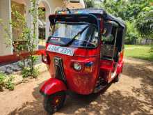 Bajaj RE 205 2013 Three Wheel