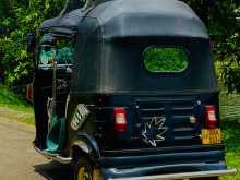 https://riyasewana.com/uploads/bajaj-re-205-2013-114241812863.jpg