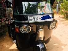 Bajaj Re 205 2011 Three Wheel