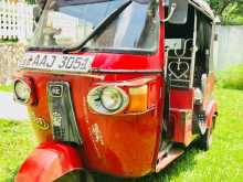 Bajaj RE 205 2013 Three Wheel