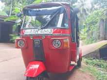 Bajaj RE 205 2013 Three Wheel
