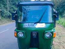 Bajaj RE 205 2013 Three Wheel