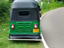https://riyasewana.com/uploads/bajaj-re-205-2013-258025912943.jpg