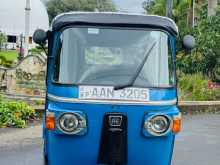 Bajaj RE 205 2013 Three Wheel