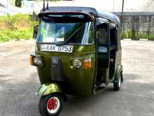 Bajaj RE 205 2013 Three Wheel