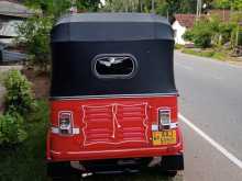 https://riyasewana.com/uploads/bajaj-re-205-2013-3018444012153.jpg