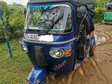 Bajaj RE 205 2013 Three Wheel