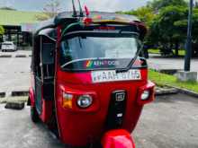 Bajaj RE 205 2013 Three Wheel