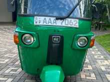Bajaj RE 205 2013 Three Wheel