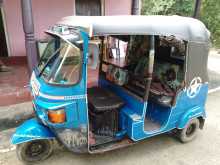 https://riyasewana.com/uploads/bajaj-re-205-2013-415334812223.jpg