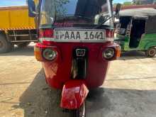 Bajaj RE 205 2013 Three Wheel