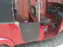 https://riyasewana.com/uploads/bajaj-re-205-2013-618594112824.jpg