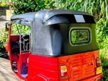 https://riyasewana.com/uploads/bajaj-re-205-2013-620325912943.jpg