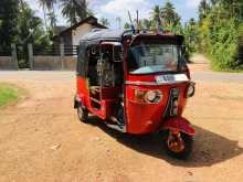 Bajaj RE 205 2013 Three Wheel