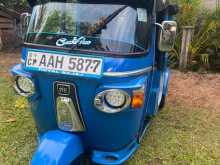Bajaj RE 205 2013 Three Wheel