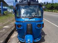 Bajaj RE 205 2013 Three Wheel