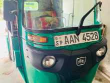 Bajaj RE 205 2014 Three Wheel