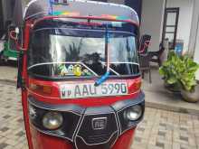 Bajaj RE 205 2014 Three Wheel