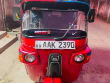 Bajaj RE 205 2014 Three Wheel