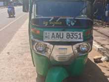 Bajaj RE 205 2014 Three Wheel