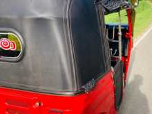 https://riyasewana.com/uploads/bajaj-re-205-2014-222474412302.jpg
