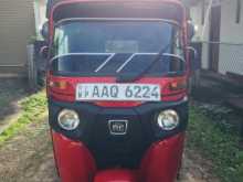 Bajaj RE 205 2014 Three Wheel