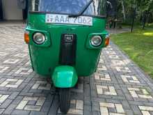 Bajaj RE 205 2014 Three Wheel