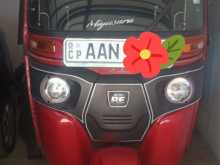 Bajaj RE 205 2014 Three Wheel