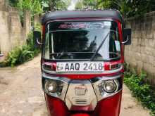 Bajaj RE 205 2014 Three Wheel