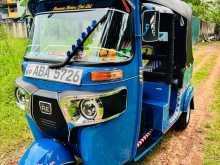 Bajaj RE 205 2015 Three Wheel