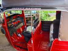 https://riyasewana.com/uploads/bajaj-re-205-2015-115495112312.jpg