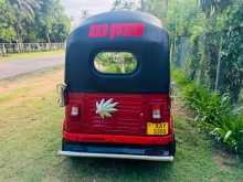 https://riyasewana.com/uploads/bajaj-re-205-2015-119543912024.jpg