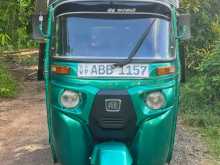 Bajaj RE 205 2015 Three Wheel