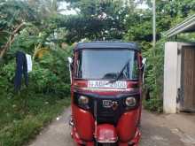 Bajaj RE 205 2015 Three Wheel