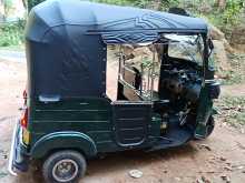 https://riyasewana.com/uploads/bajaj-re-205-2015-18075812654.jpg