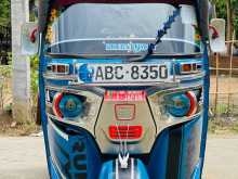 Bajaj RE 205 2015 Three Wheel