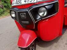 Bajaj RE 205 2015 Three Wheel