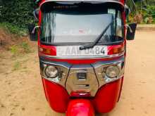 Bajaj RE 205 2015 Three Wheel
