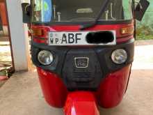 Bajaj RE 205 2015 Three Wheel