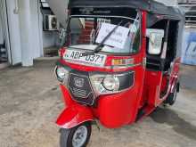 Bajaj RE 205 2015 Three Wheel