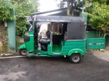 https://riyasewana.com/uploads/bajaj-re-205-2015-290304612134.jpg