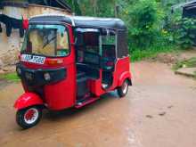 Bajaj RE 205 2015 Three Wheel