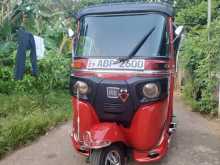 Bajaj RE 205 2015 Three Wheel