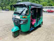 https://riyasewana.com/uploads/bajaj-re-205-2015-37452612262.jpg